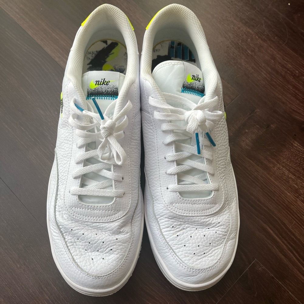 Nike white leather sneaker. Size 12